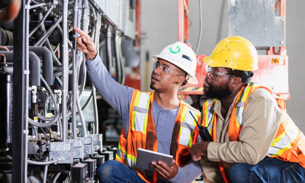 Best Licensed Electrician  in Avon, IN